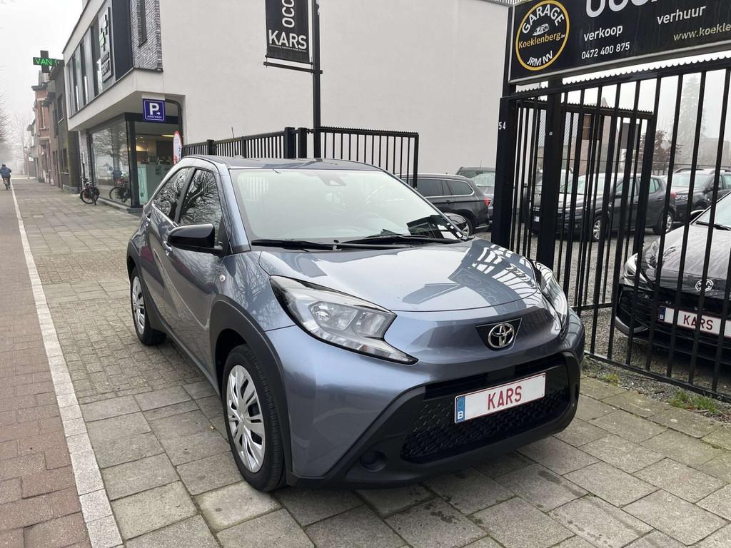 Toyota Aygo X Prologue Basis (bj 2025, automaat), 4 zetels, Stof, Gebruikt, Euro 6