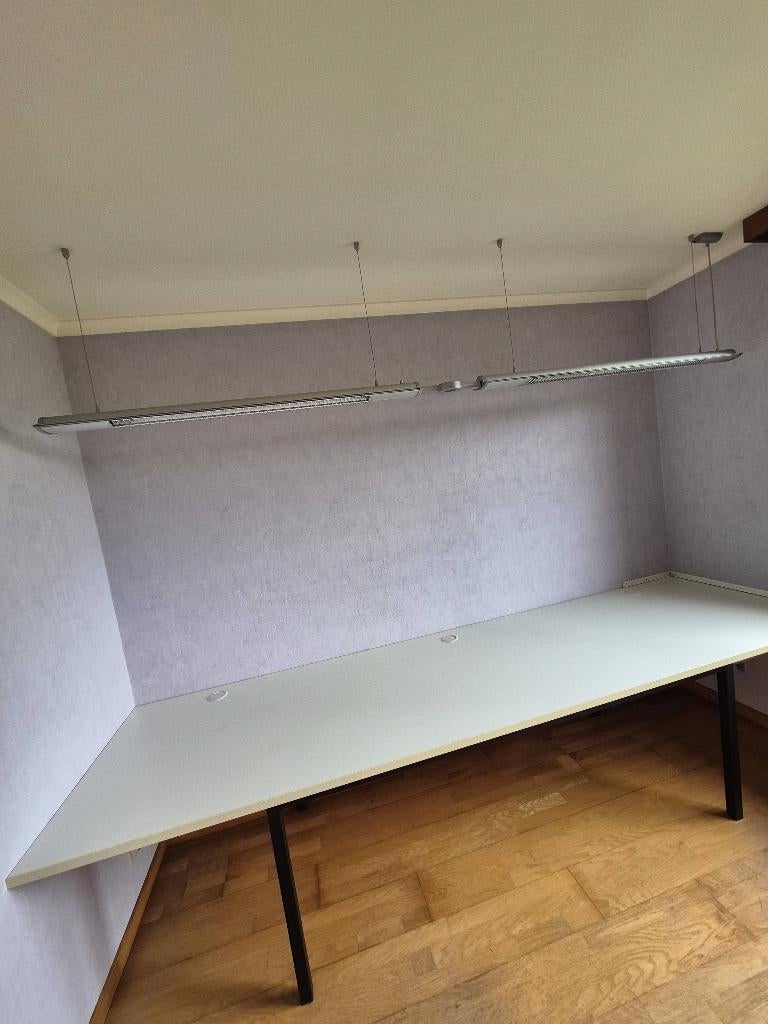 Bureau, Enlèvement, Bureau