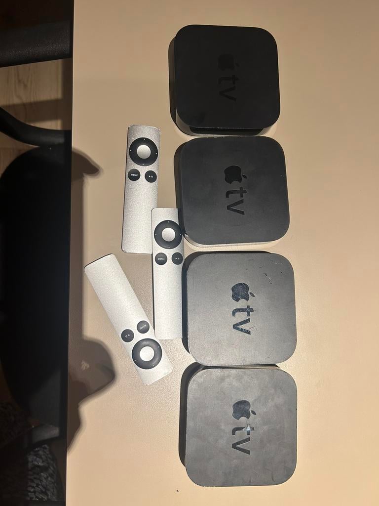 4 Appel tv, Enlèvement, Comme neuf