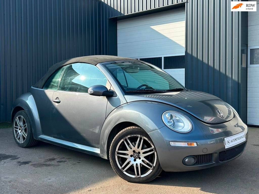 Volkswagen New Beetle Cabriolet 1.9 TDI Trendline Gekeurd VV, Auto's, Voorwielaandrijving, 4 zetels, 105 pk, Gebruikt