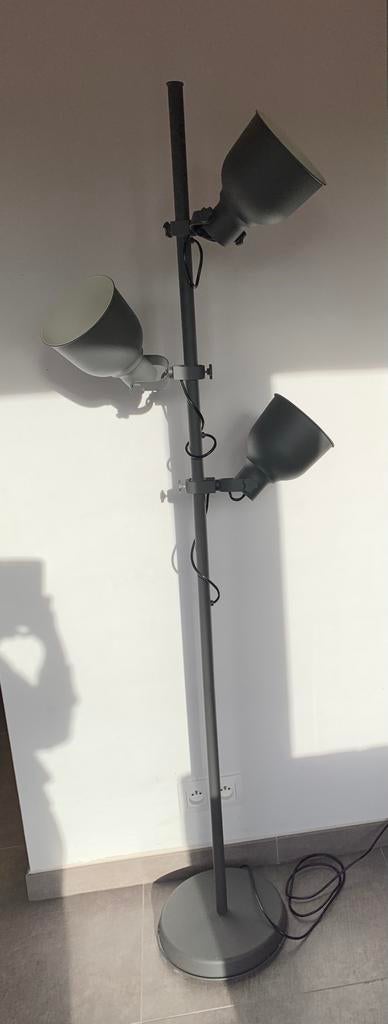 Lampe sur pied, Maison & Meubles, Comme neuf, 150 à 200 cm, Enlèvement, Industriel