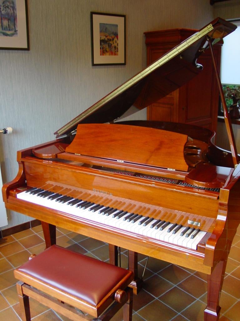 Piano 1/4 queue SAMICK 17"  noyer SG-172 avec banquette, Muziek en Instrumenten, Piano's, Ophalen, Bruin, Zo goed als nieuw, Hoogglans
