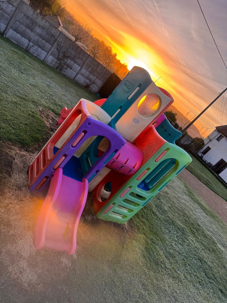 Module jeux enfants Little tikes, Enfants & Bébés, Enlèvement, Utilisé