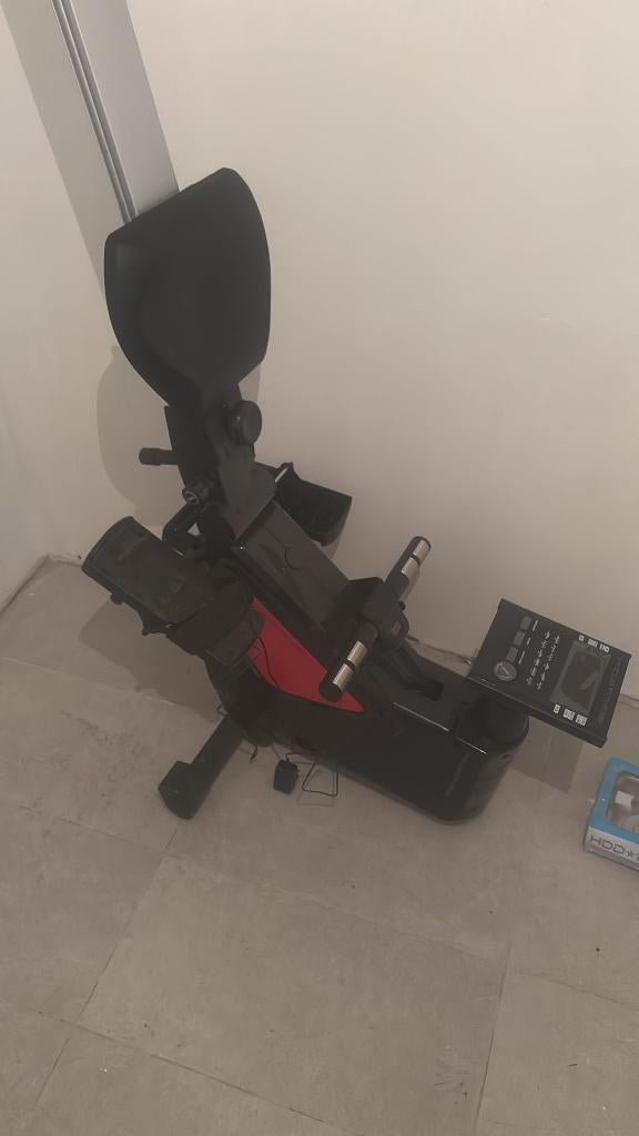 Roeitrainer - Focus Fitness Row 3, Sport en Fitness, Fitnessapparatuur, Ophalen, Benen, Aluminium, Zo goed als nieuw