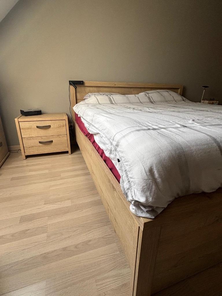 Mooie bruine Slaapkamer zonder gebruikssporen, Huis en Inrichting, Slaapkamer | Complete slaapkamers, Ophalen, Zo goed als nieuw