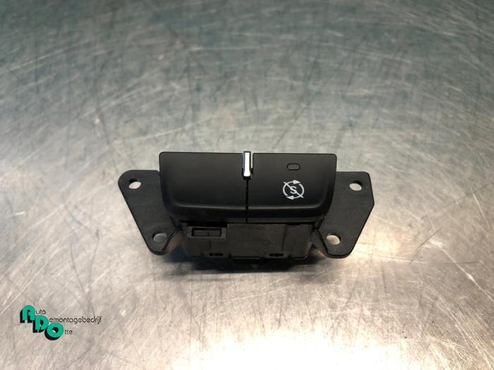 Schakelaar (diversen) van een Alfa Romeo Giulietta (Giuliett, Gebruikt, -, -, Ophalen of Verzenden