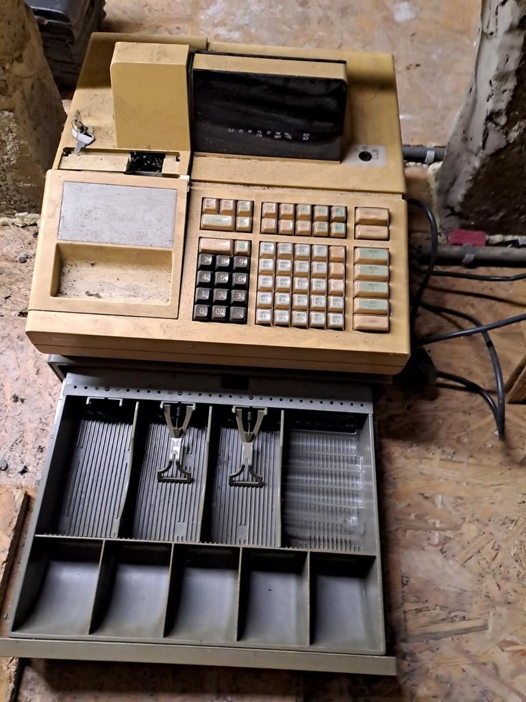 kassa vintage oud model omron, Ophalen