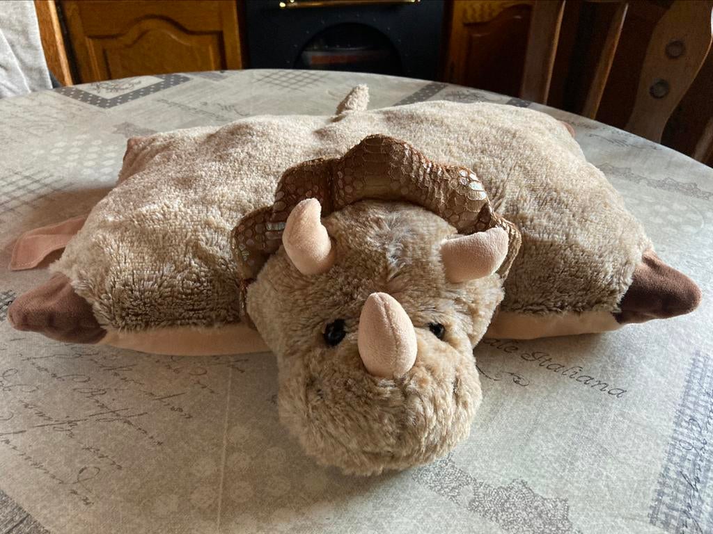 Coussin dinosaure, plat ou ensemble., Enfants & Bébés, Jouets | Figurines, Enlèvement ou Envoi, Comme neuf