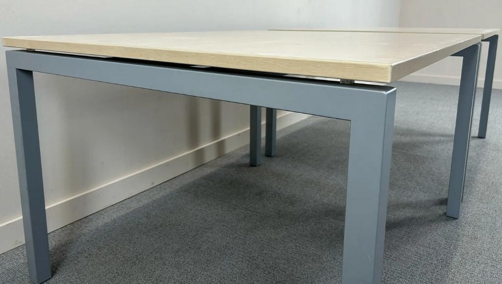 tafel tds 100x125cm (4 stuks), Tds, Enlèvement, Mail@pv-consulting.com, Utilisé