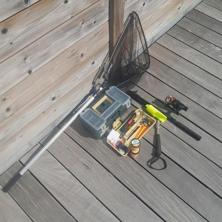 Ensemble de canne à pêche, Sports nautiques & Bateaux, Pêche à la ligne | Poissons blancs, Enlèvement, Comme neuf