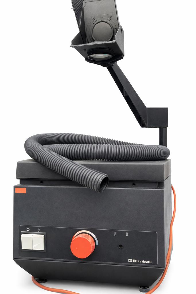 Bell&Howell projector, Audio, Tv en Foto, Ophalen of Verzenden, Elektrisch, Gebruikt