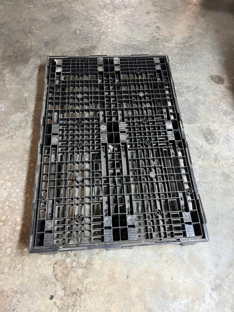 Euro palet in plastic, Ophalen