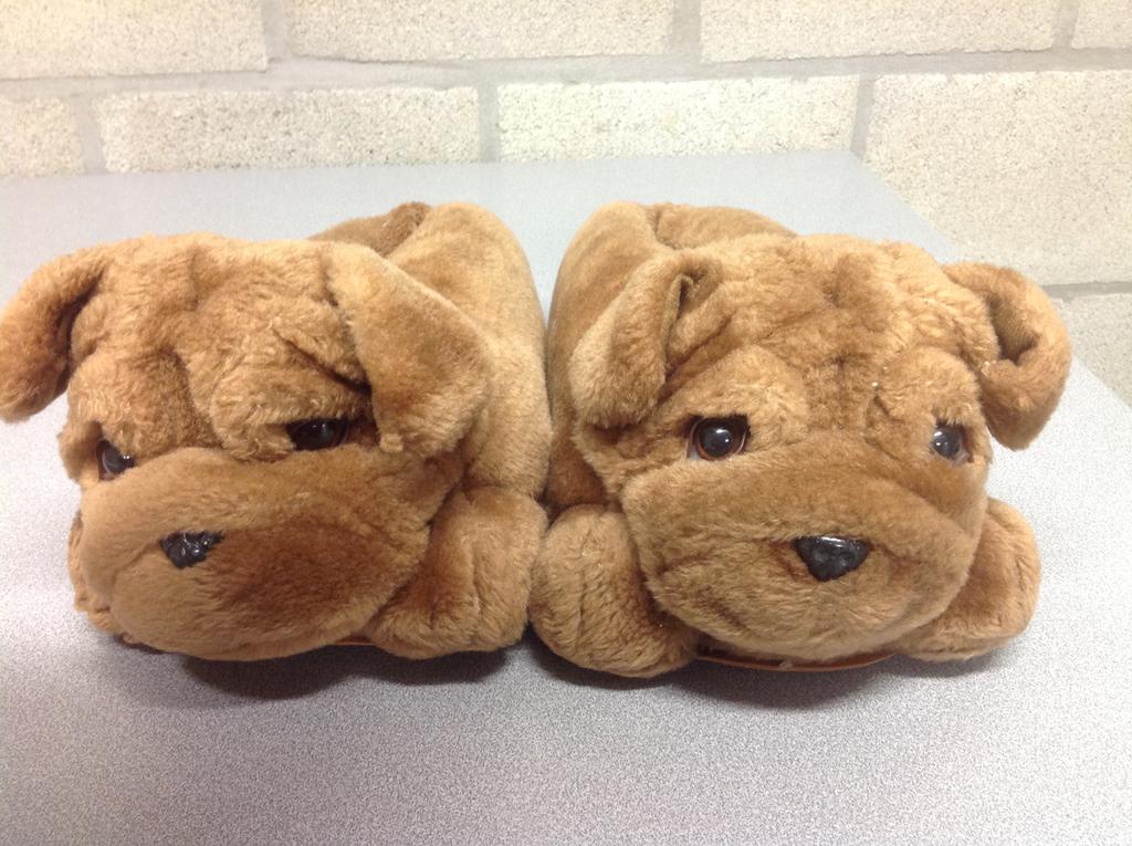 Pantoffels beer, Enlèvement ou Envoi, Comme neuf, Pantoufles