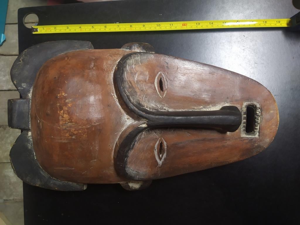 Masque africain, Enlèvement ou Envoi