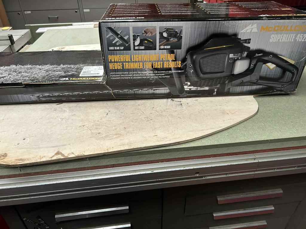 McCulloch haagschaar, Tuin en Terras, Ophalen, Nieuw, Benzine, Mcculloch