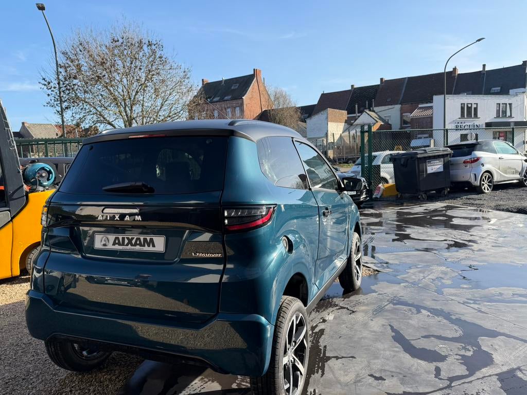 Nieuwe aixam crossover met E5+ motor en 9” radio, Autos, Aixam, Cuir, Achat, Entreprise, Garantie prolongée