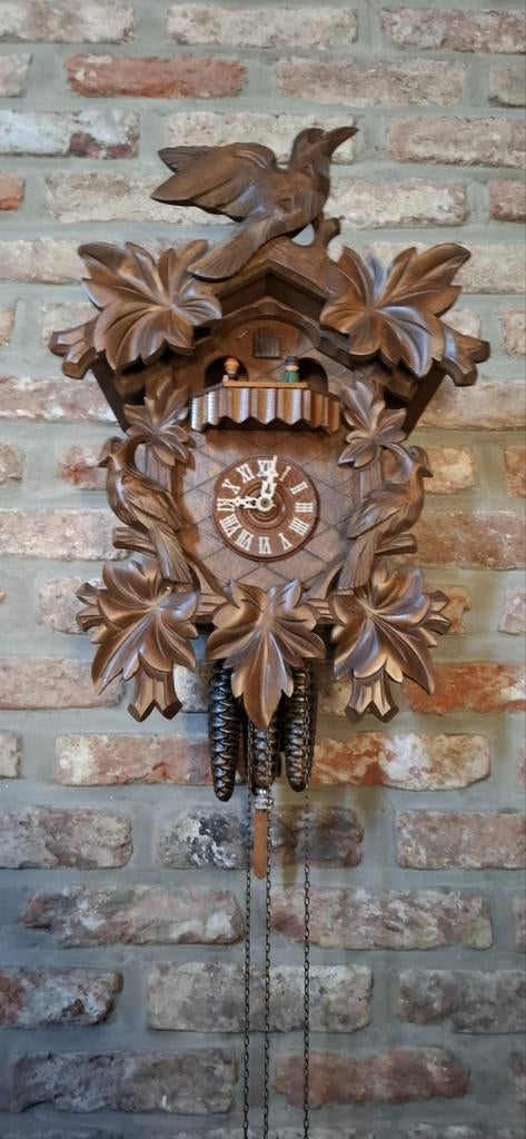 Horloge à coucou antique, Antiquités & Art, Antiquités | Horloges, Enlèvement