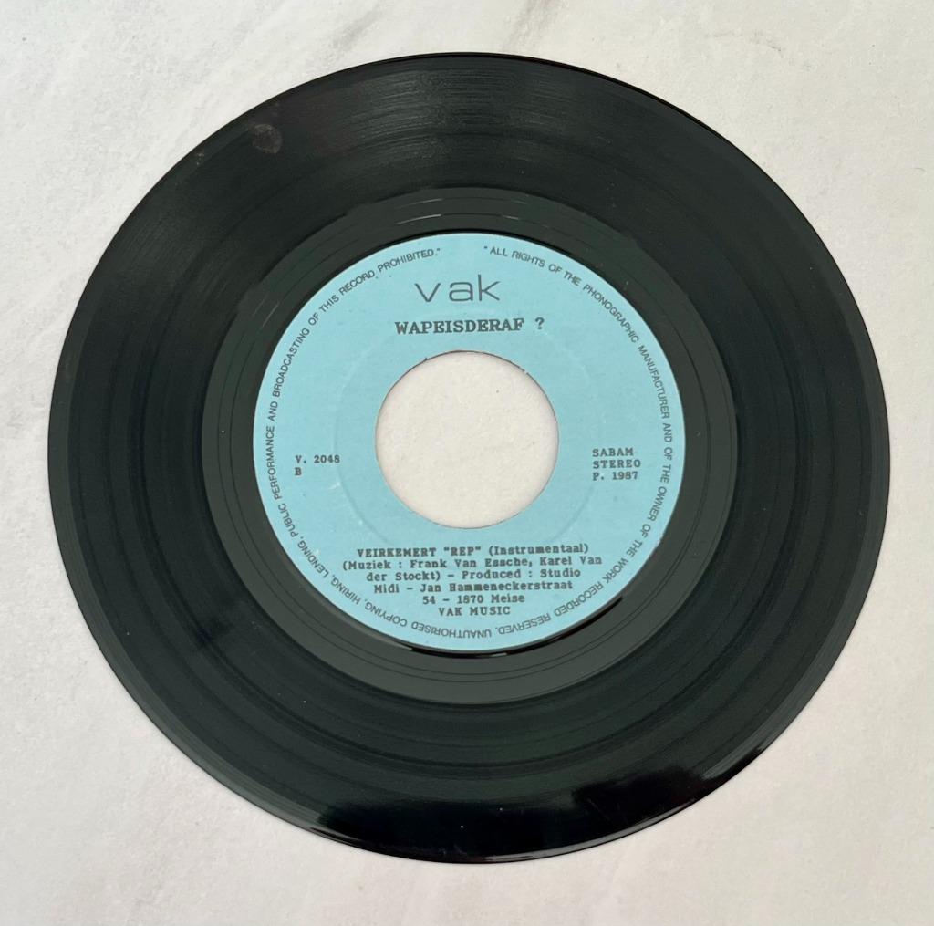 Aalst Oilsjt Carnaval single 1987, Enlèvement