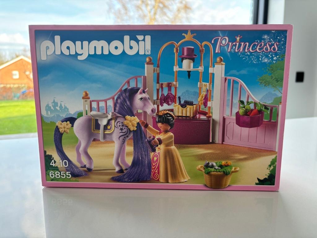 Playmobil Princess (6855) - Ecurie avec cheval et princesse, Enfants & Bébés, Jouets | Playmobil, Comme neuf, Ensemble complet