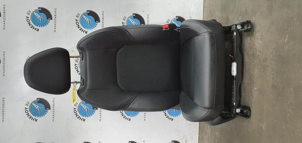 Lederen stoel voor simrace oid, -, Utilisé, -, Nissan