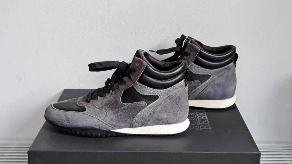 HOGAN. (NOUVEAU 390€), Enlèvement ou Envoi, Noir, Sneakers et Baskets