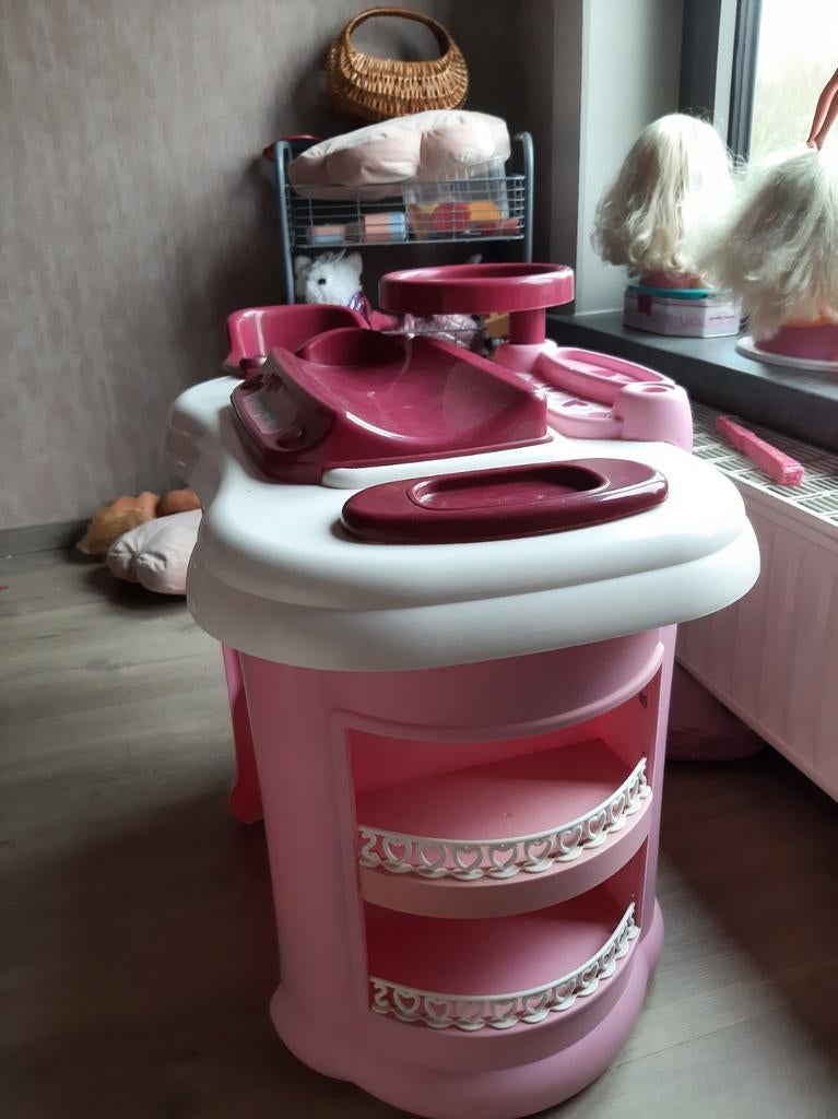 Badje + Verzorgingstafel pop, Kinderen en Baby's, Ophalen