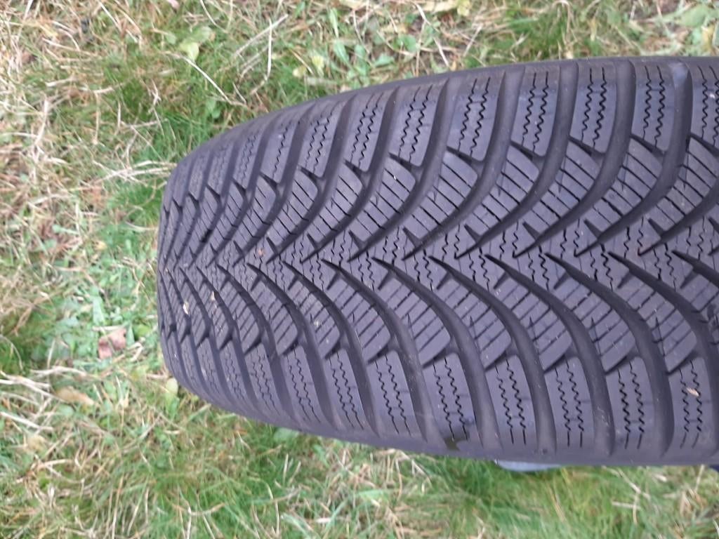 Winterbanden Hankook Winter i*cept RS2 – 185/65 R15 88T, Ophalen, Gebruikt, Banden en Velgen, Winterbanden