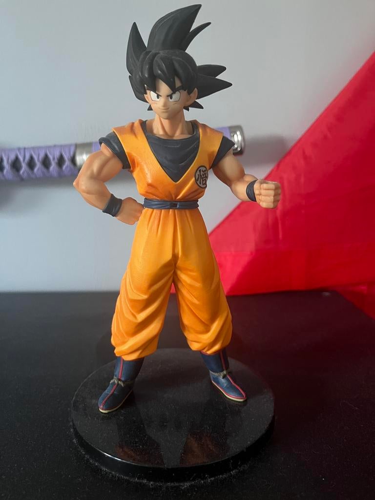 Figurine goku, Enlèvement ou Envoi, Comme neuf