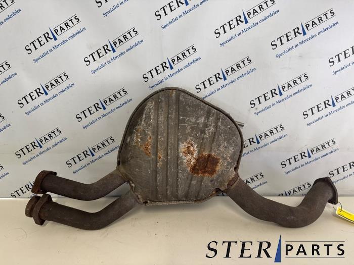 Echappement silencieux central d'un Mercedes SL, Autos : Pièces & Accessoires, Systèmes d'échappement, Mercedes-Benz, Utilisé