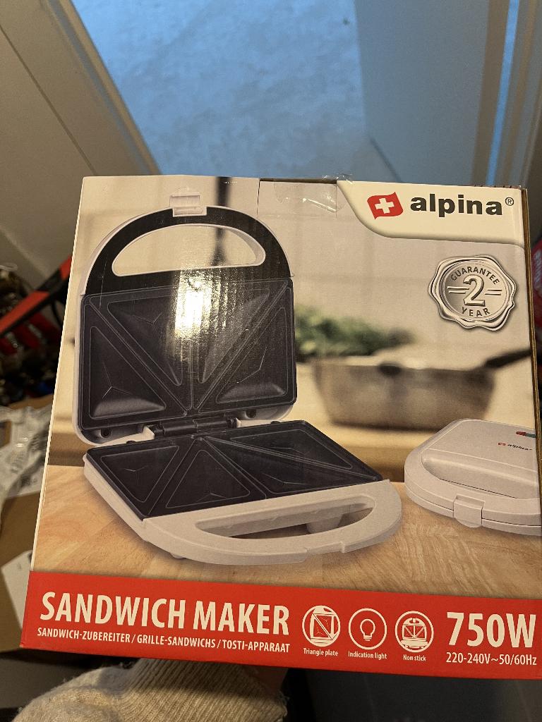 croque-monsieur machine, Enlèvement, Neuf