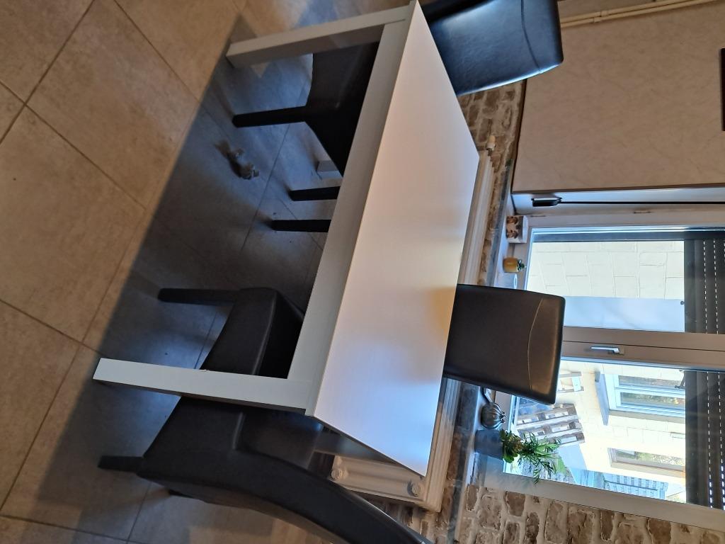 Table  + ralonge de 60 cm URGENT, Maison & Meubles, 100 à 150 cm, Cinq personnes ou plus, Enlèvement, Utilisé