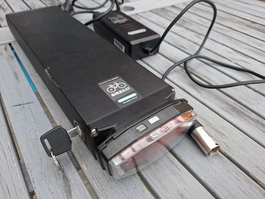 Granville Graetz E-volve 36V batterij met lader, Fietsen en Brommers, Elektrische fietsen, Ophalen, Zo goed als nieuw