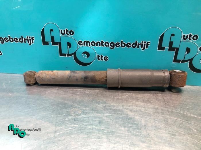 Amortisseur arrière gauche d'un Renault Trafic (Trafic 01-), Autos : Pièces & Accessoires, Suspension & Châssis, Renault, Utilisé