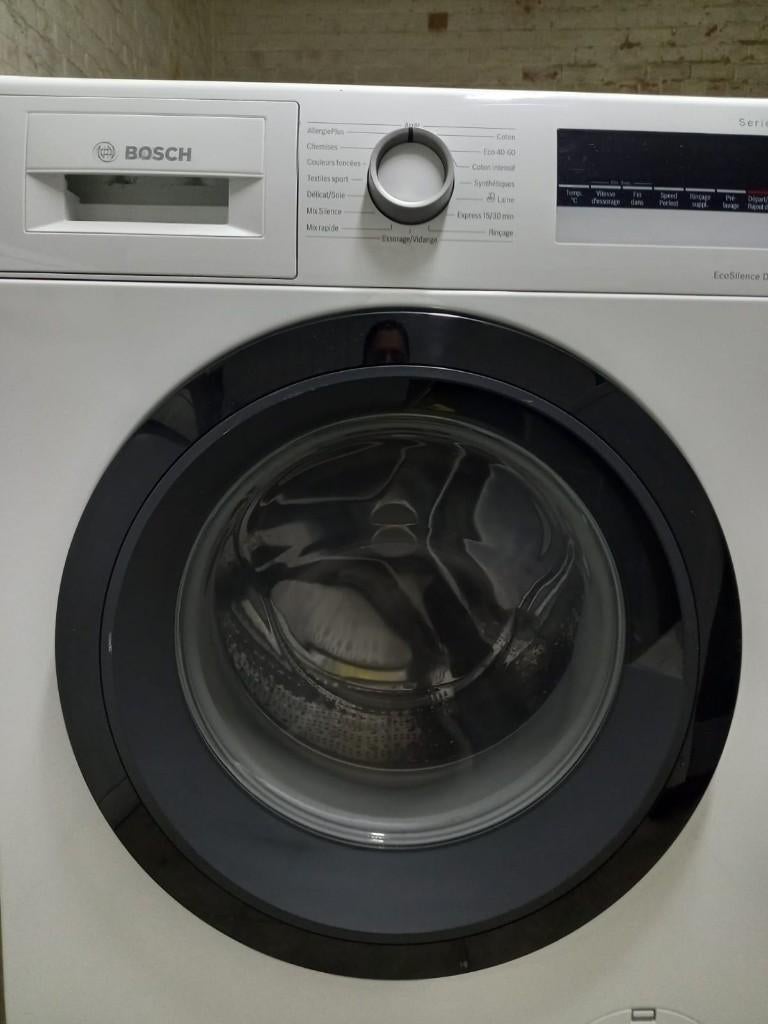 Bosch 9kg A +++ wasmachine, Ophalen, Zo goed als nieuw, Voorlader