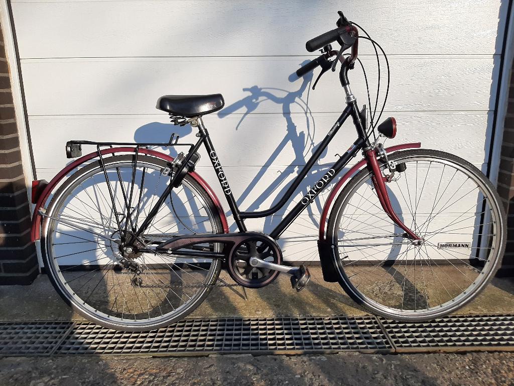 Propere Oxford Wembley in goede staat, 6 versnellingen +slot, Fietsen en Brommers, Gebruikt, Versnellingen, 50 tot 53 cm, Ophalen