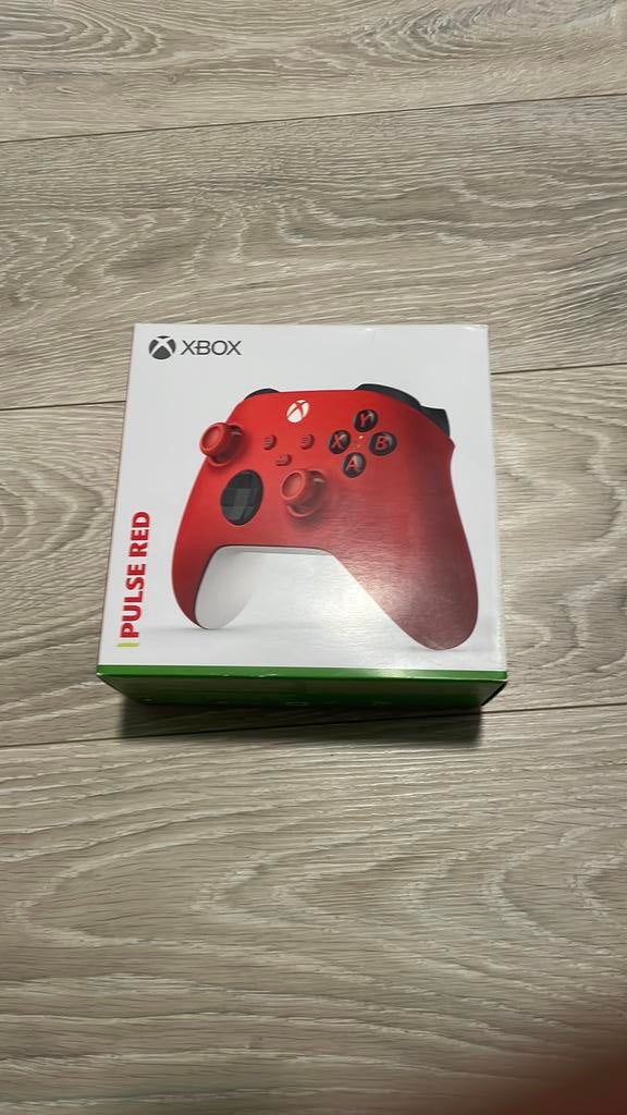 Manette Xbox Series - Pulse Red (Rouge), Games en Spelcomputers, Spelcomputers | Xbox | Accessoires, Ophalen of Verzenden, Zo goed als nieuw
