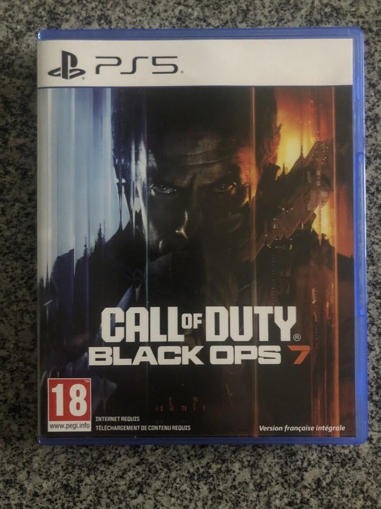 Call of Duty: 7 op ps5, Games en Spelcomputers, Ophalen, Zo goed als nieuw