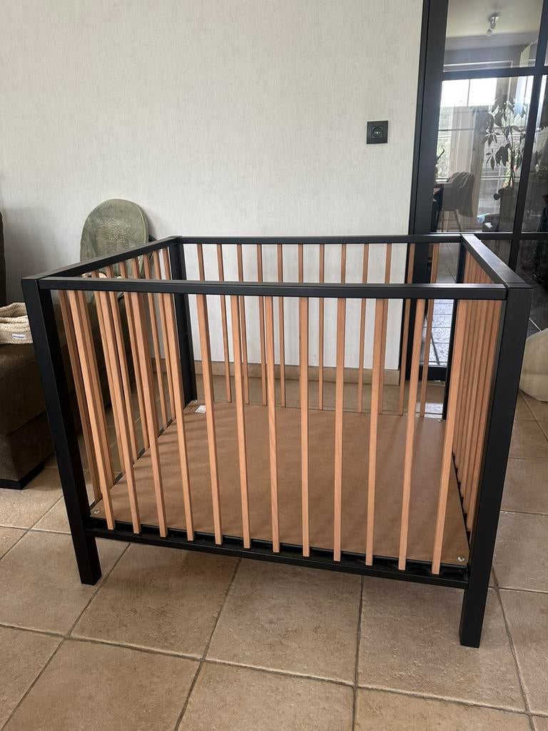 Babypark Quax black/natural wood, Kinderen en Baby's, Ophalen, Zo goed als nieuw