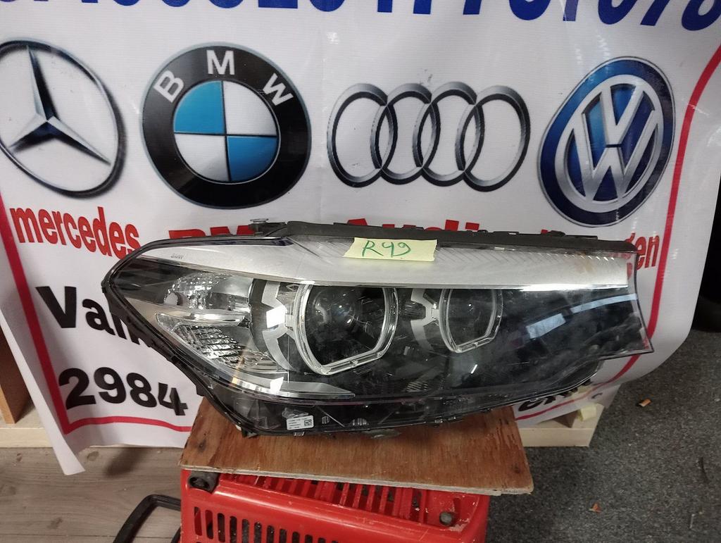 Koplamp BMW 5 Serie G30 G31 Koplamp Voll LED 8499122-01 RECH, Gebruikt, -, -, Ophalen of Verzenden