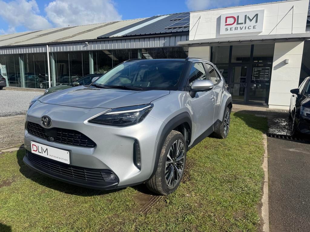 Toyota Yaris Cross 1.5 hev Elegant 10/24 24.000km full opt, Autos, Toyota, Argent ou Gris, Achat, Euro 6, Entreprise