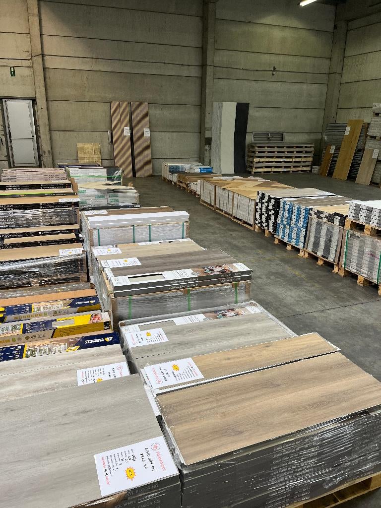 Grote partijen overstock vloeren, Articles professionnels, Stock & Retail | Stocks, Maison et Meubles, Enlèvement ou Envoi