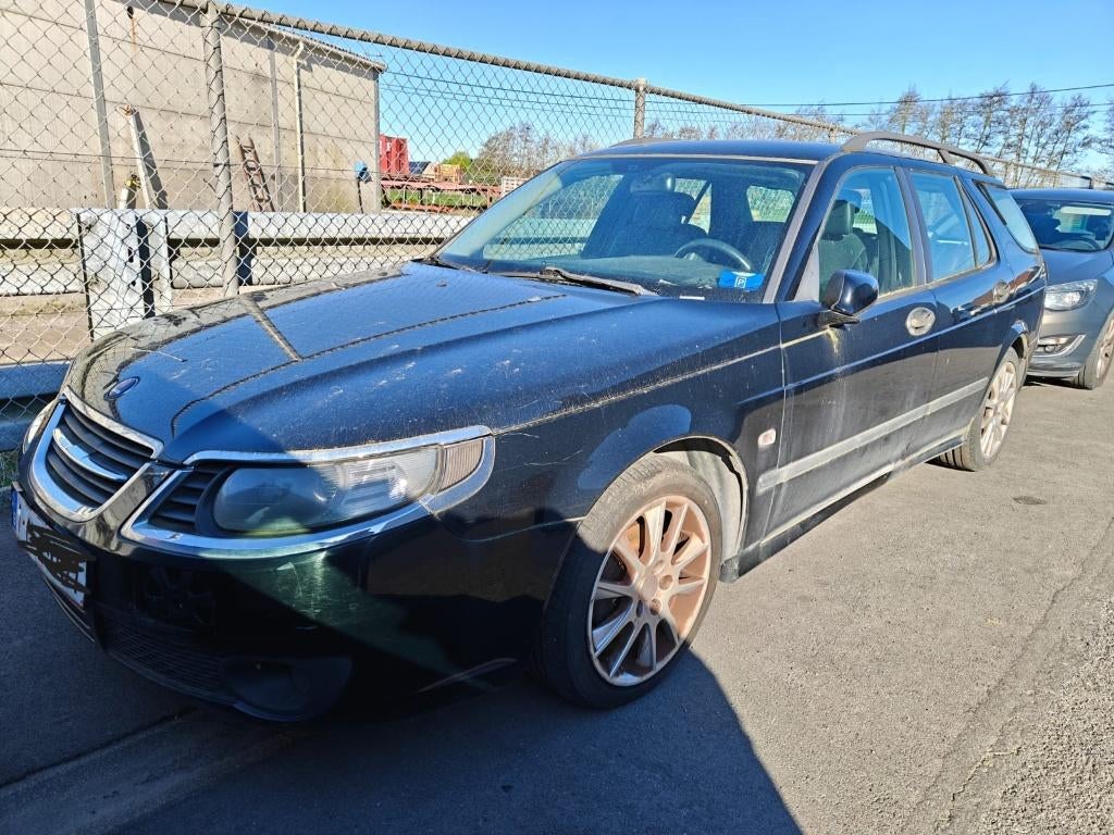 Saab 9-5 Estate   2.0 Turbo, Auto's, Saab, Voorwielaandrijving, 4 cilinders, Zwart, Leder