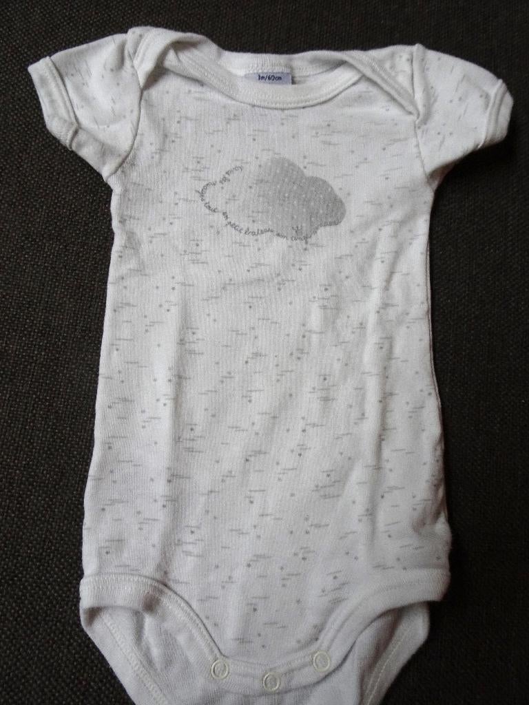 Body blanc à imprimé gris (Petit Bateau) taille 56, Garçon ou Fille, Enlèvement ou Envoi, Costume, Comme neuf