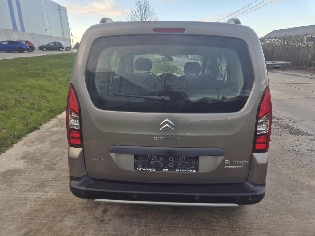 5 Place Citroen Berlingo 1.6 Diesel, Achat, Entreprise, Boîte manuelle, 5 portes