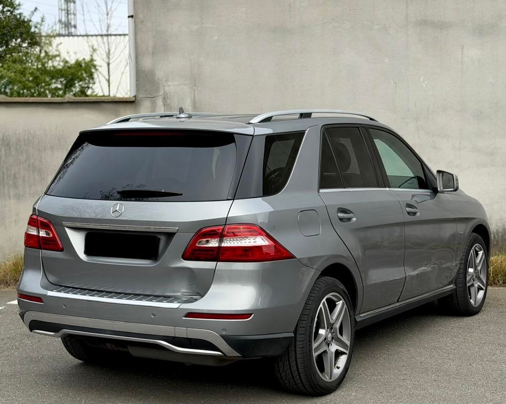 Mercedes ML 250 euro6b 204Pk Automaat / Navi / Leder.., Auto's, Automaat, 158 g/km, Zwart, USB