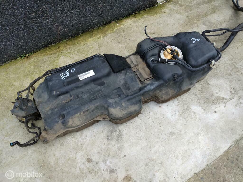 Brandstoftank Range Rover Sport 3.6 TdV8 Diesel Tank Pomp, Land Rover, Ophalen of Verzenden, Gebruikt, Land Rover