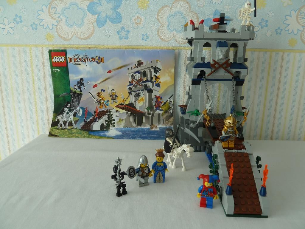 Lego Castle Fantasy Era 7079 Drawbridge Defense, Kinderen en Baby's, Ophalen of Verzenden, Zo goed als nieuw, Complete set, Lego