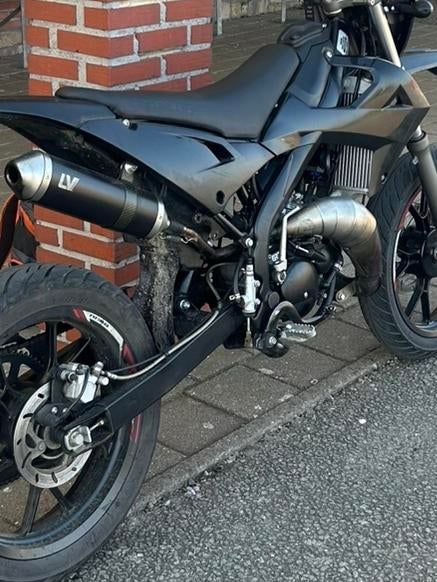 Leovince hand made x-fight uitlaat am-6, Ophalen, Zo goed als nieuw, Uitlaat