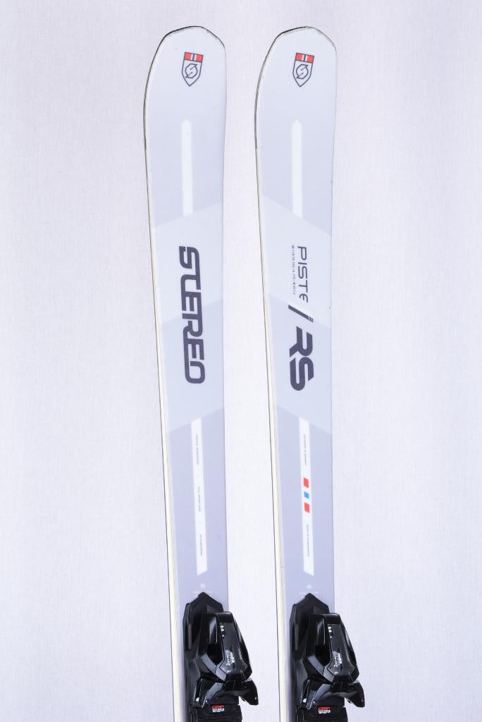 Skis 175 183 STEREO PISTE RS 2022, Grip Walk, gris, titanal, Sports & Fitness, Ski & Ski de fond, Utilisé, Skis, Carving, Enlèvement ou Envoi