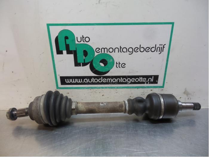 Arbre de transmission avant gauche d'un Peugeot Partner (Par, -, 3 mois de garantie, Utilisé, -